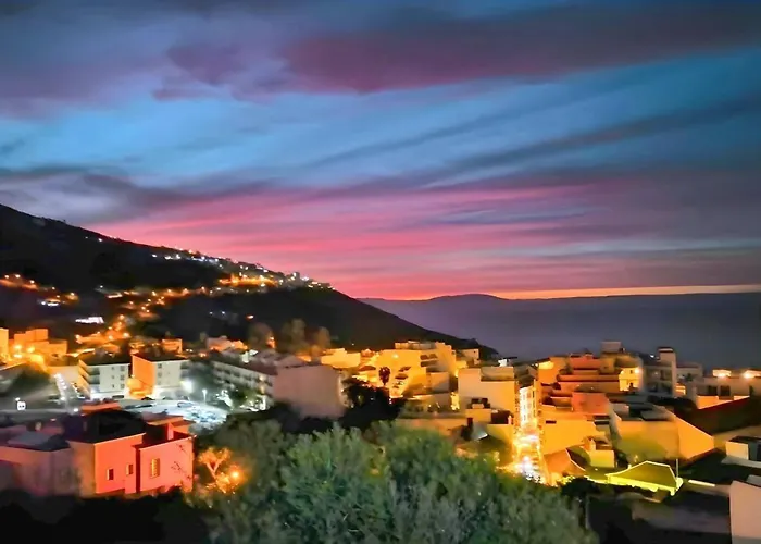 Terraza, Céntrico Pueblo Aparcamiento Cerca *