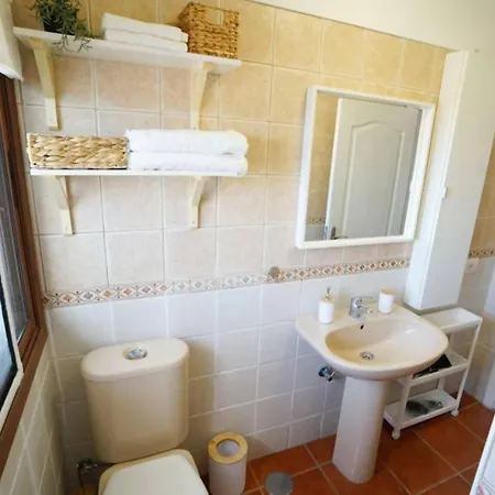 Terraza, Céntrico Pueblo Aparcamiento Cerca